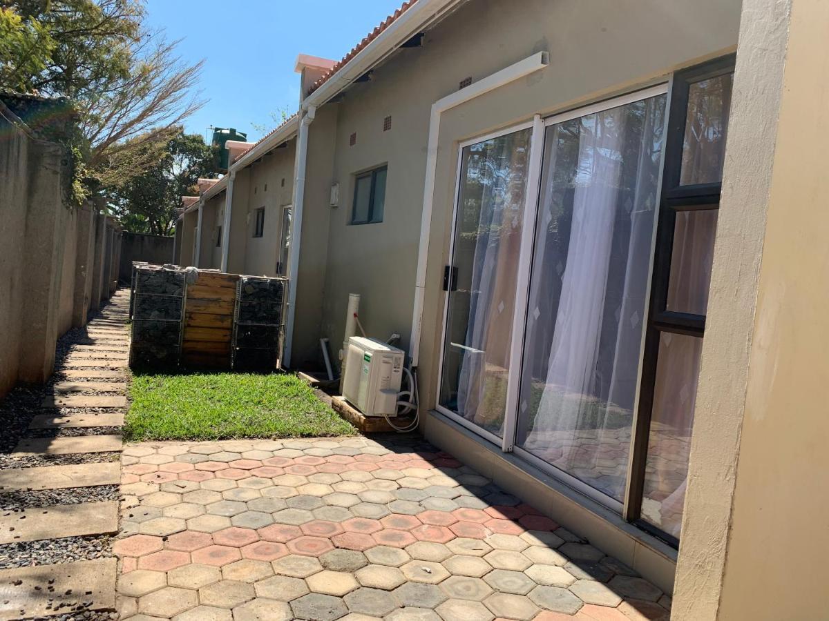 Lukundo Place Lusaka Eksteriør billede